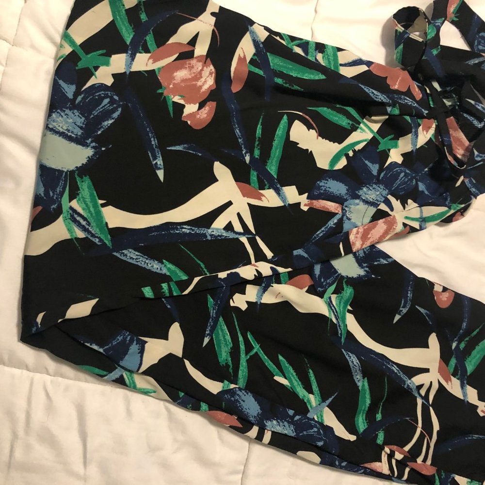 BooHoo Two Piece Set - Picture 4 of 6